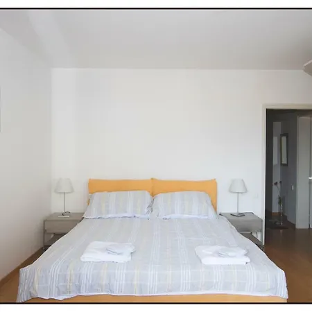 Schoene Mit Panoramablick Διαμέρισμα